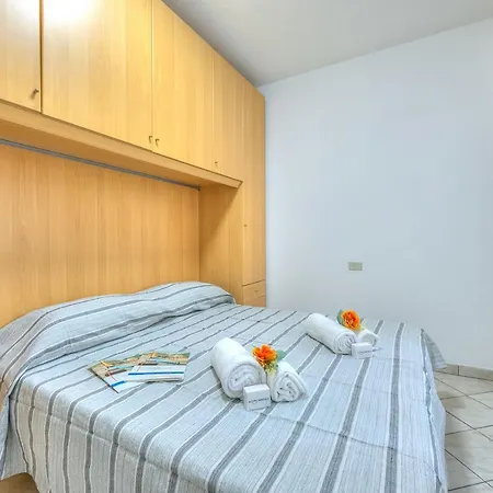 Leonardo House Garden Center - Happy Apartment *