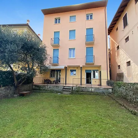 Apartman Leonardo House Garden Center - Happy
