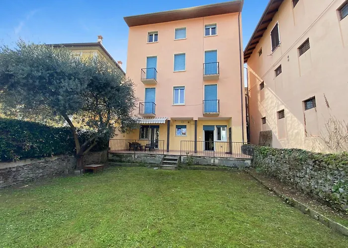 Apartament Leonardo House Garden Center - Happy